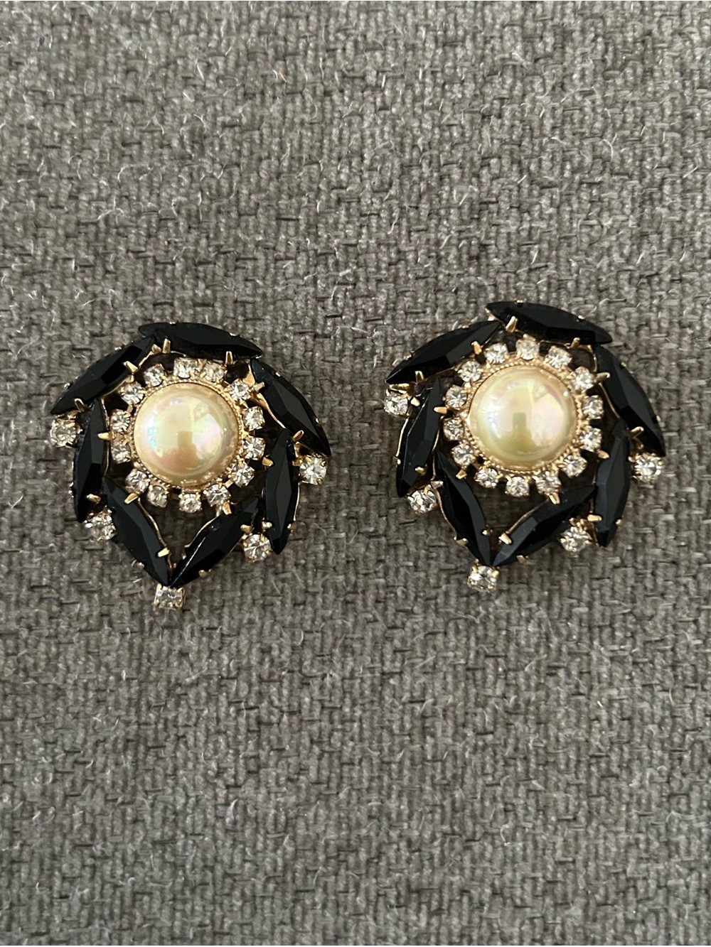 Gold Pearl & Black Crystal Floral Pierced Earrings